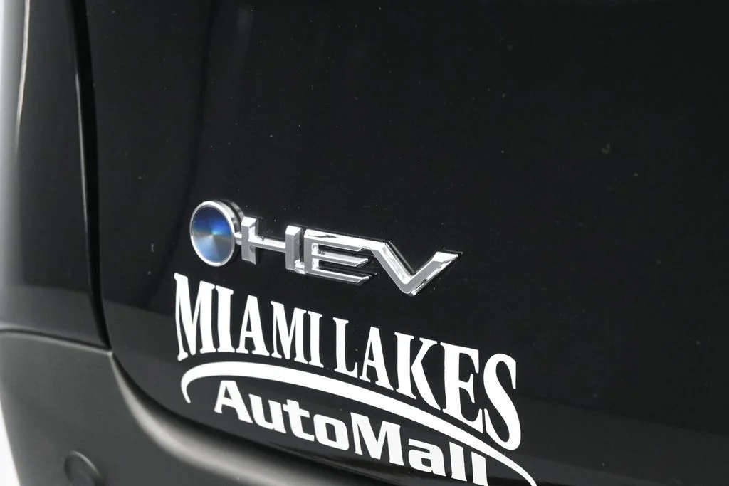 Used 2025 Midnight Black Metallic Toyota XLE image 37