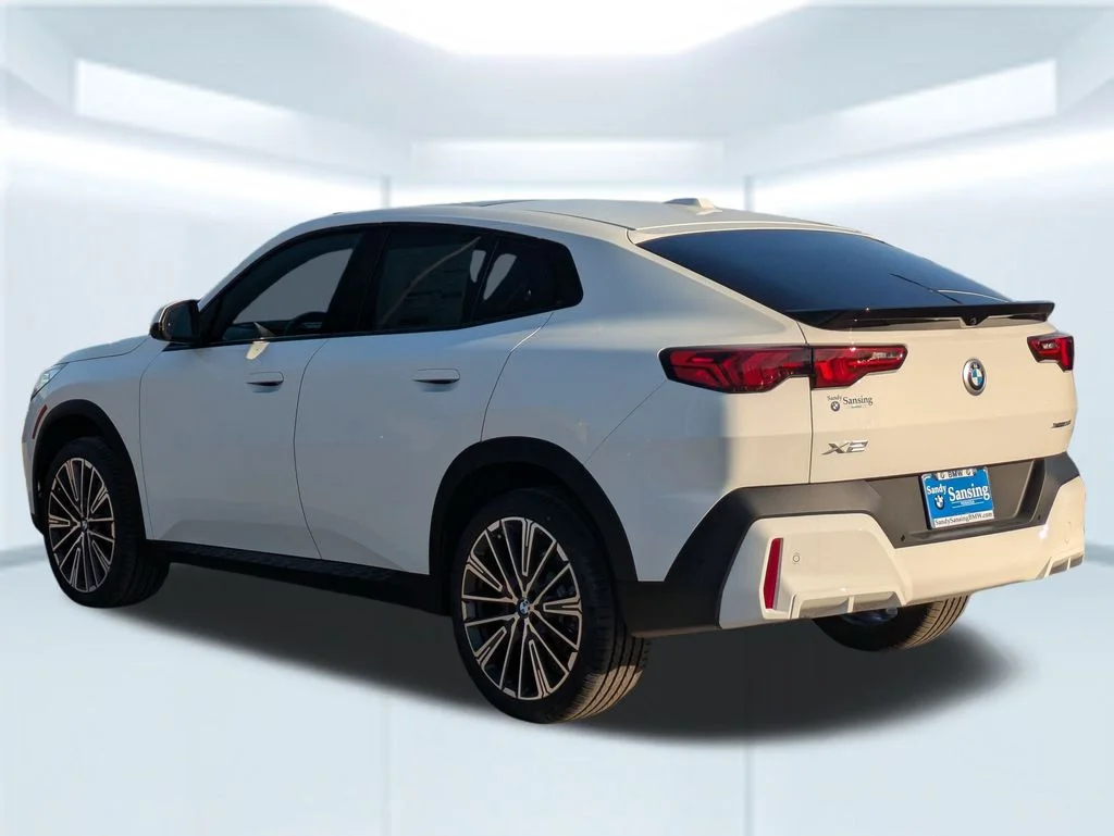 New 2026 BMW X2 xDrive28i 4D Sport Utility in #B10168 | Sandy