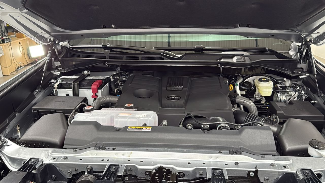 2026 Toyota Tundra Limited - Photo 25