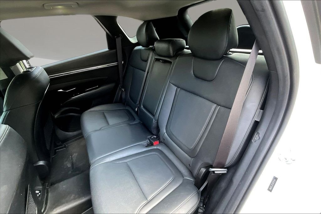 Used 2024 White Pearl Hyundai Limited image 21