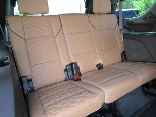 Used 2024 Red Cadillac Sport image 39