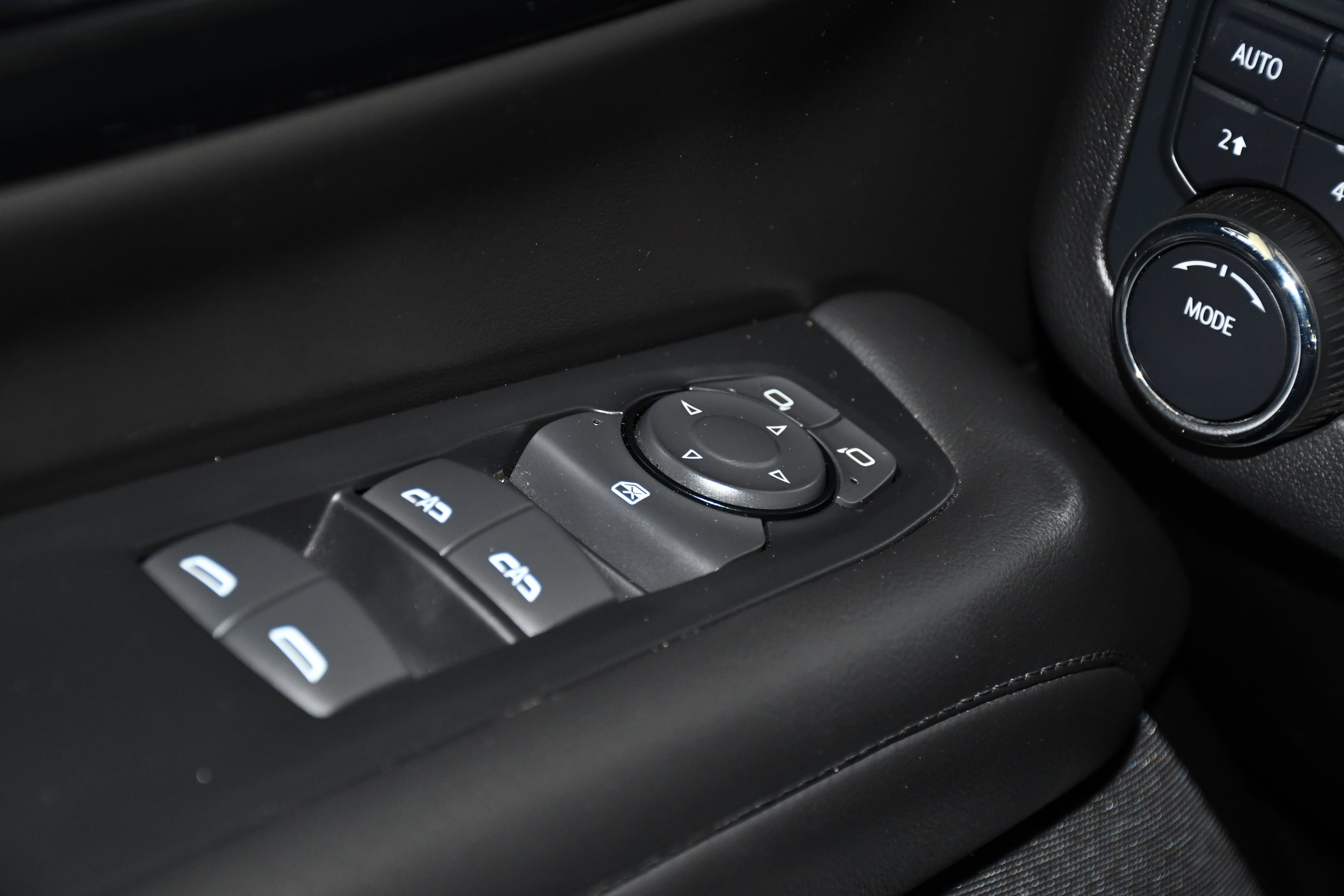 Used 2025 Sterling Gray Metallic Chevrolet Z71 image 35
