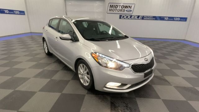 Used 2015 Kia Forte5 EX with VIN KNAFX5A81F5300324 for sale in Warren, PA