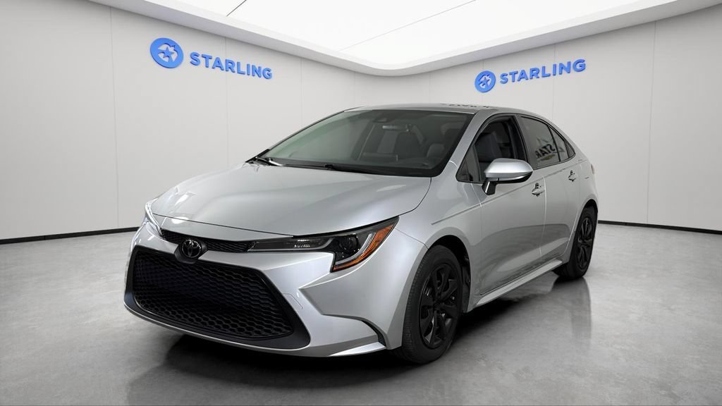 Used 2020 Silver Toyota LE image 16