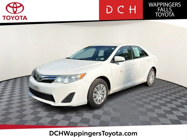 2014 Toyota Camry LE