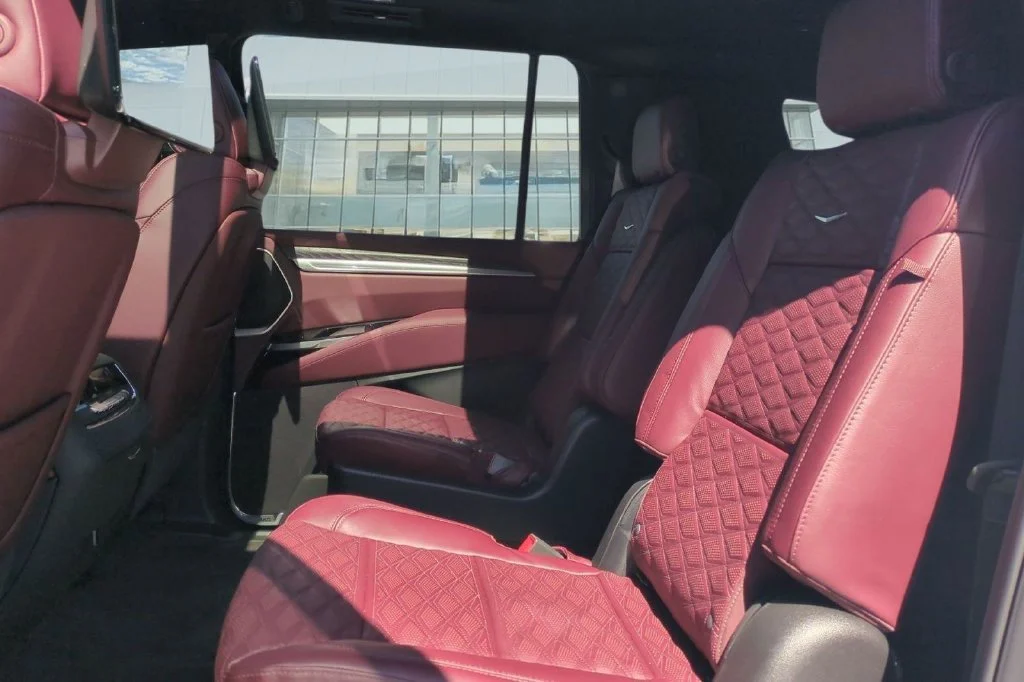 2026 Cadillac Escalade ESV Sport - Photo 13