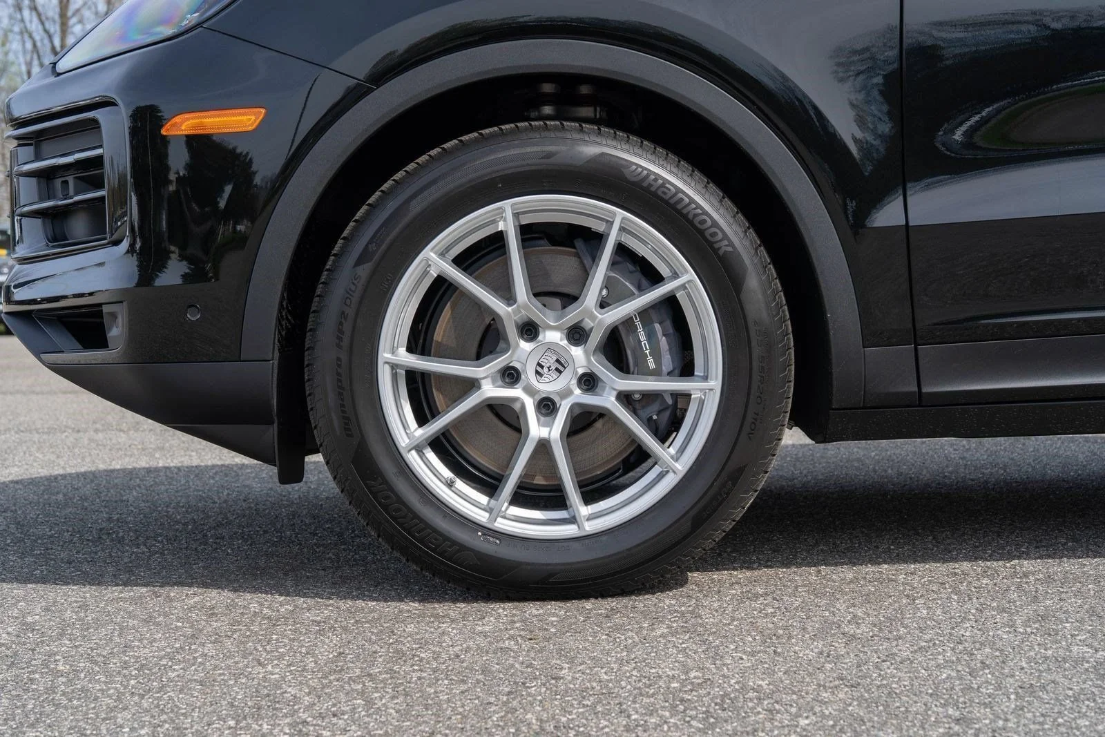 New 2026 Chromite Black Metallic Porsche Base image 12