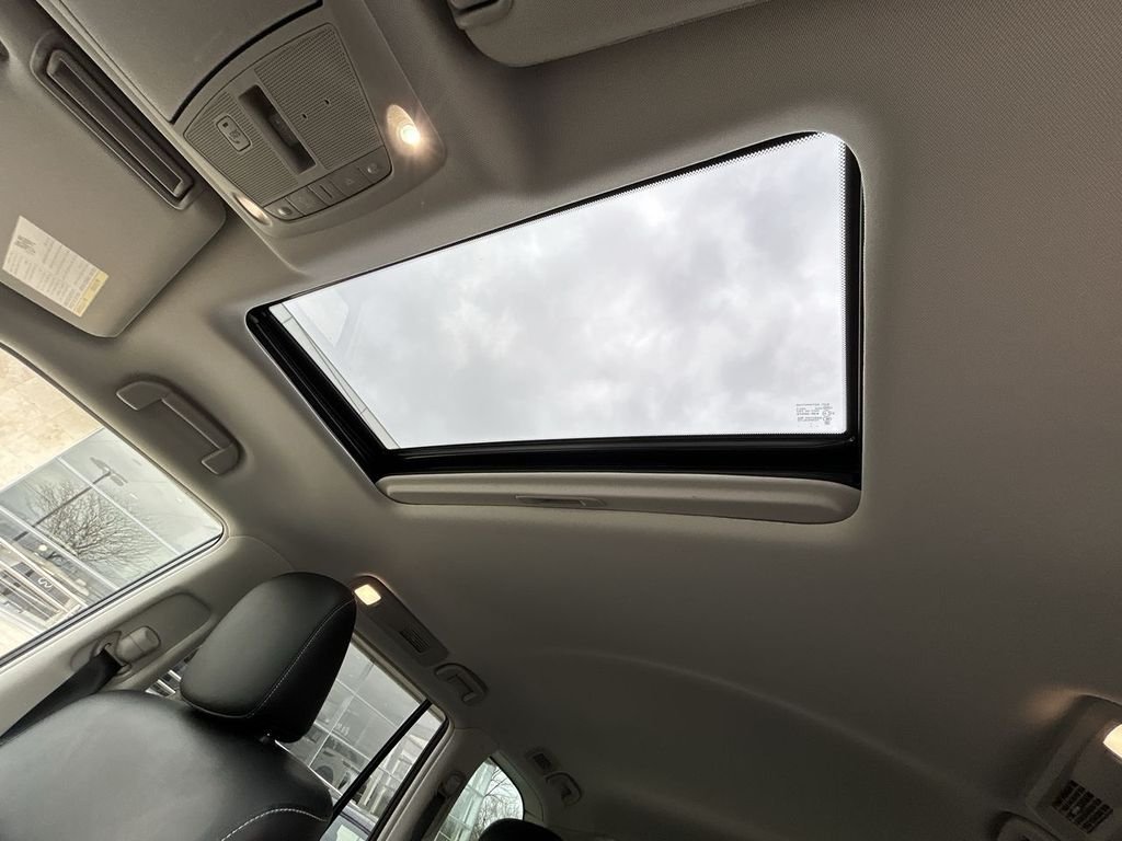 Certified Used 2023 Blue INFINITI Premium Select image 25