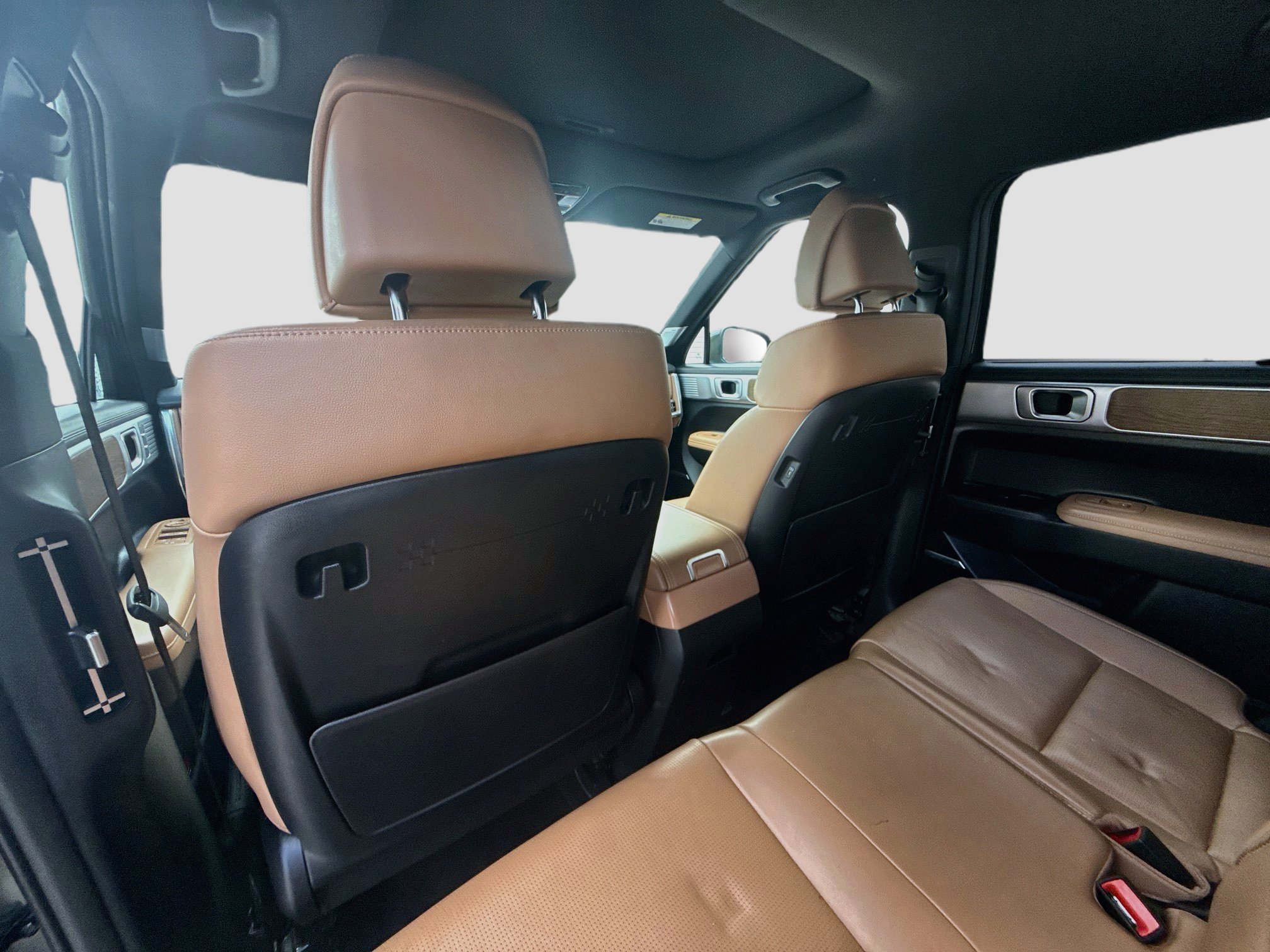 Used 2024 Rockwood Green Hyundai Limited image 20