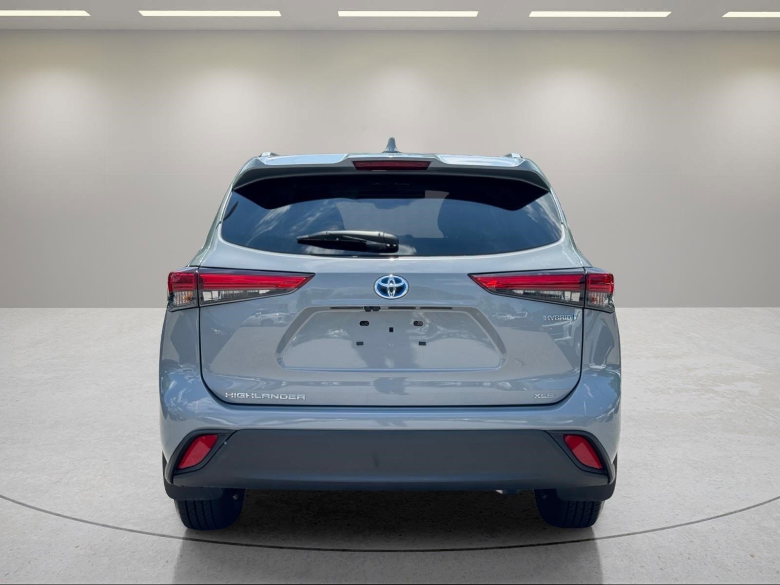 Used 2023 Gray Toyota Hybrid Bronze Edition image 4