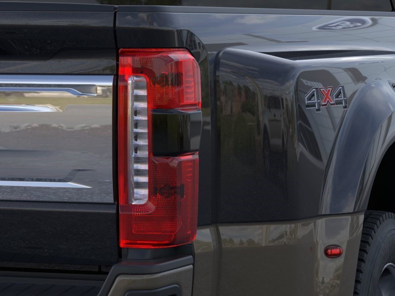 New 2026 Agate Black Metallic Ford King Ranch image 21