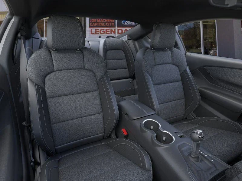 2025 Ford Mustang EcoBoost Fastback - Photo 11