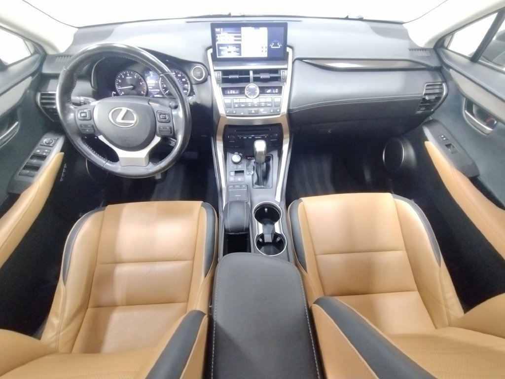 Used 2017 Silver Lexus 200t image 43