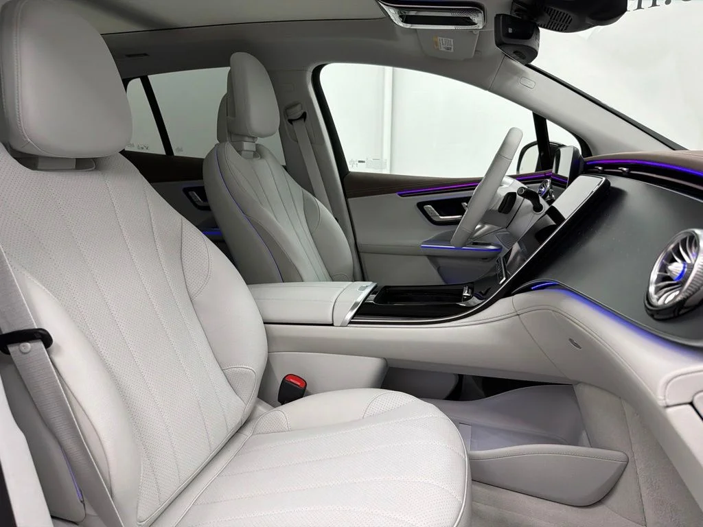 New 2027 Black Mercedes-Benz 320+ SUV image 33