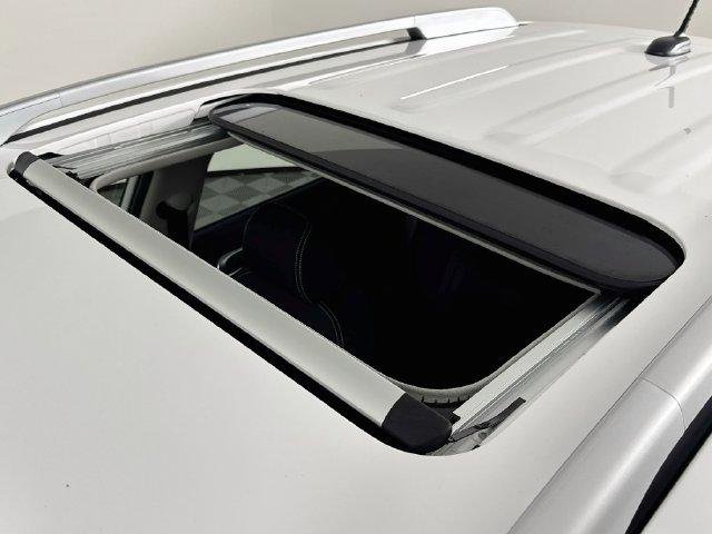 New 2026 White Hyundai SEL image 35