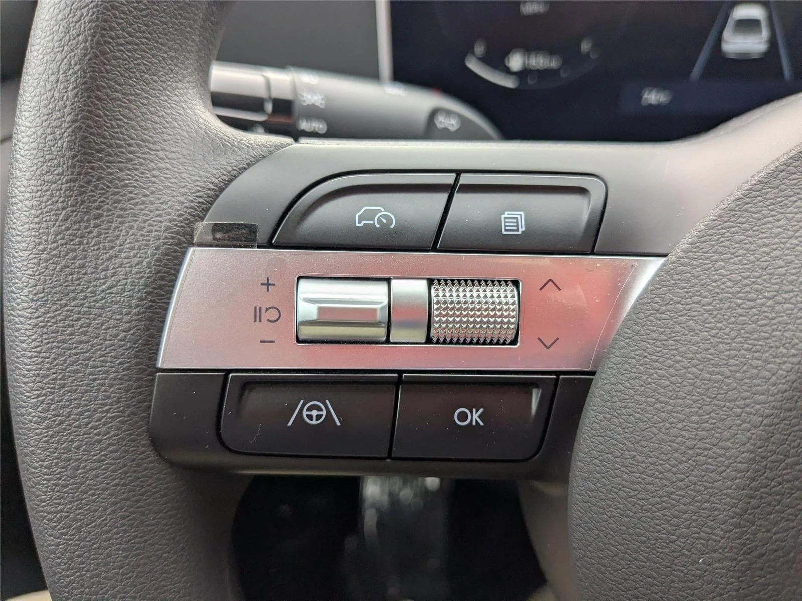 Used 2026 Sage Gray Hyundai SEL Activity image 17