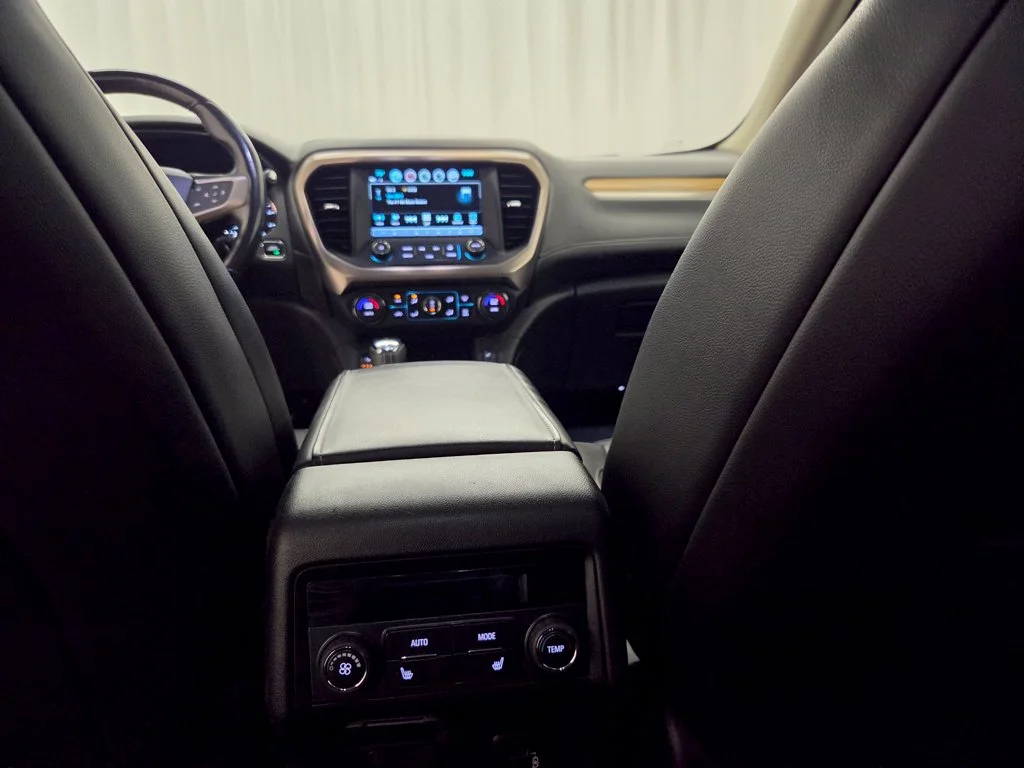 Used 2018 Black GMC Denali image 24