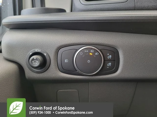 New 2026 Oxford White Ford XLT image 22