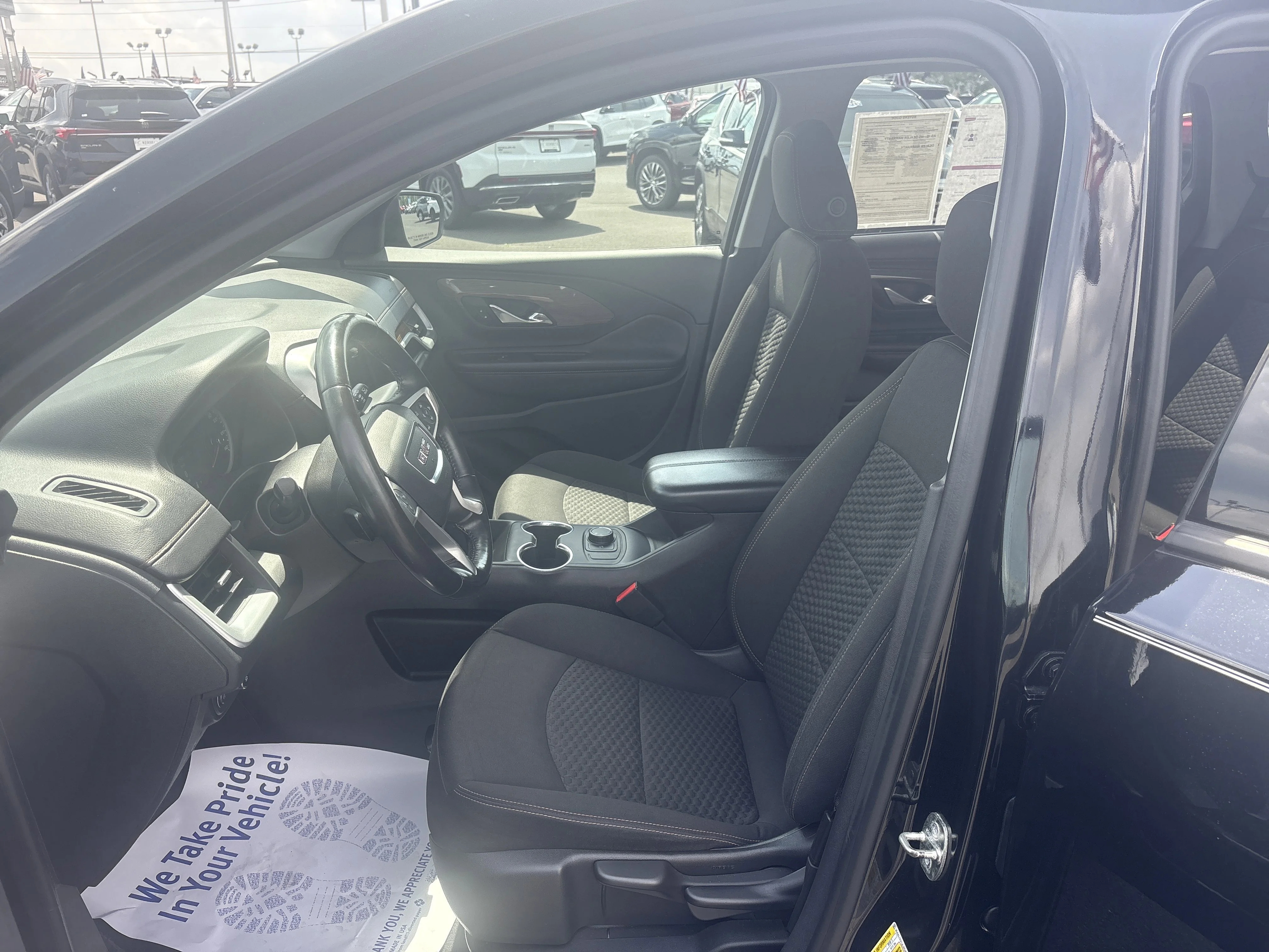 Used 2018 Ebony Twilight Metallic GMC SLE image 8