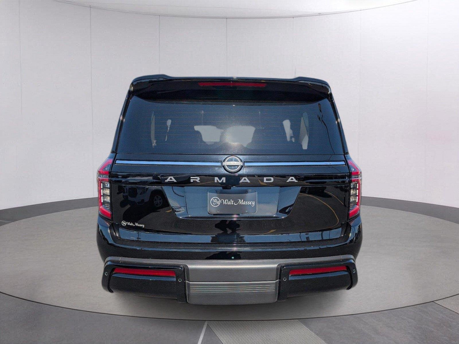 Used 2025 Super Black Nissan SV image 6