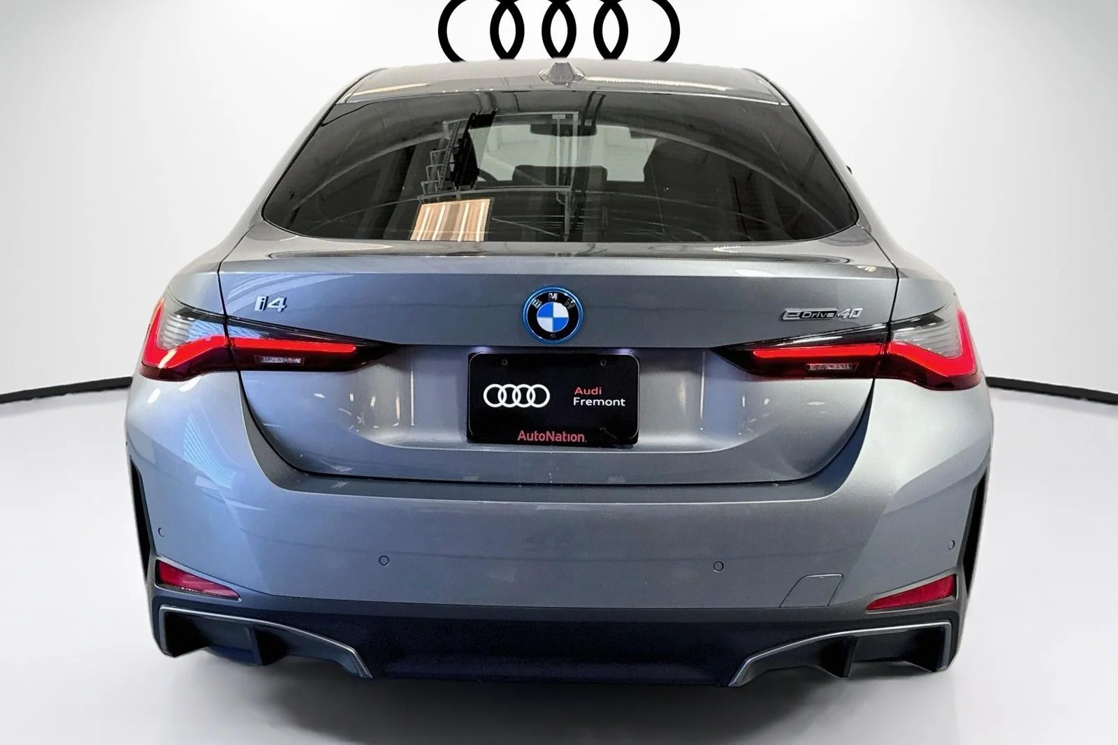 Used 2023 Skyscraper Grey Metallic BMW eDrive40 image 6
