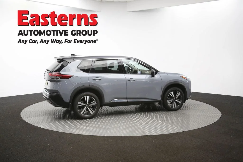 Used 2023 Gray Nissan SL image 45