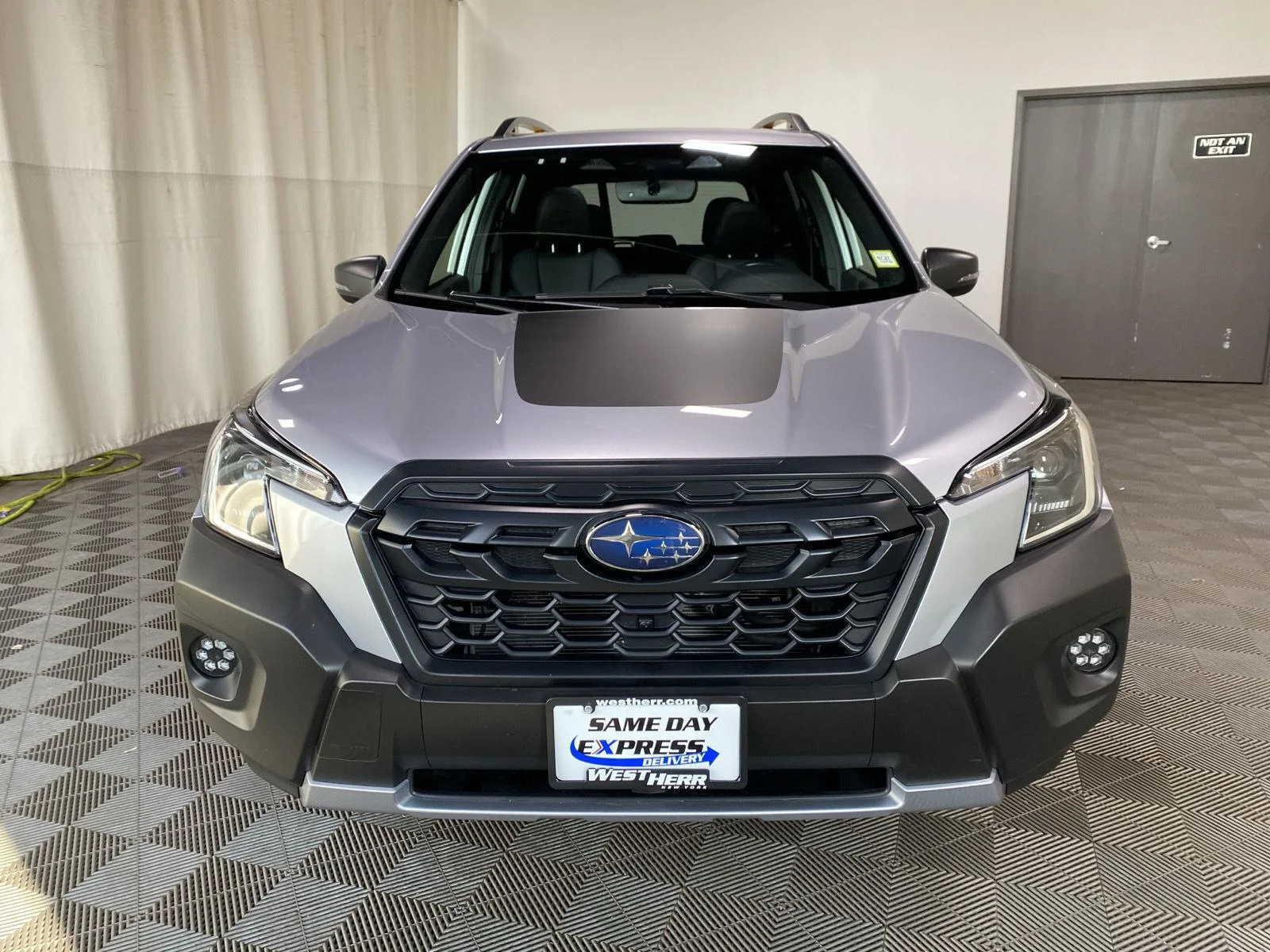 Used 2024 Magnetite Gray Metallic Subaru Wilderness image 2