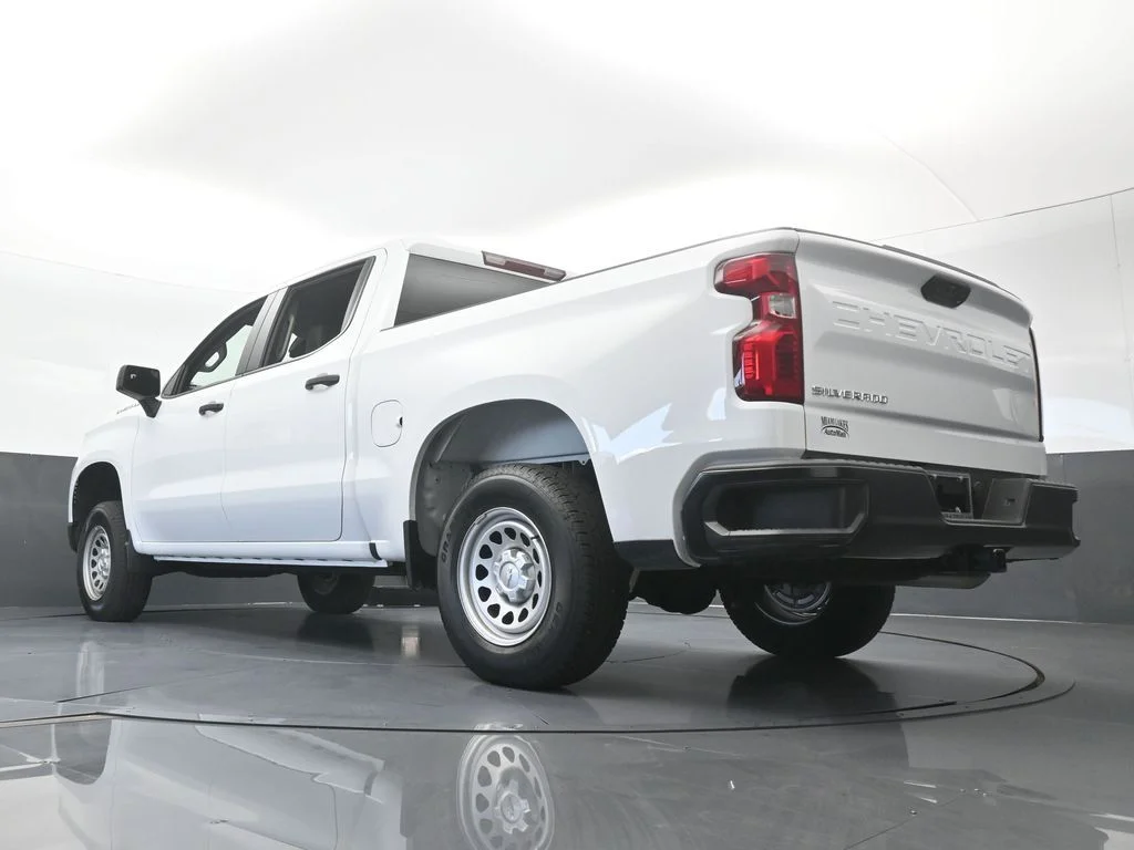Used 2026 Summit White Chevrolet WT image 51