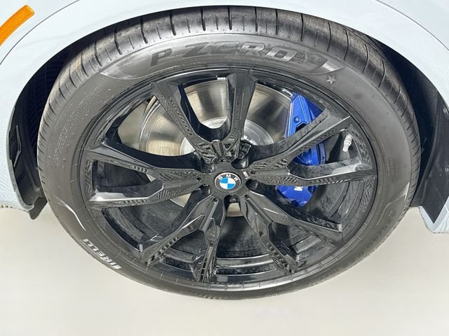Used 2027 Gray Metallic BMW xDrive40i image 33