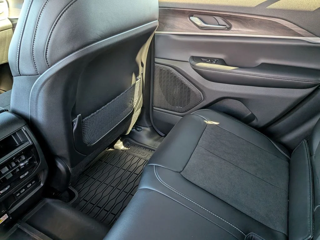 New 2026 White Jeep Altitude image 32