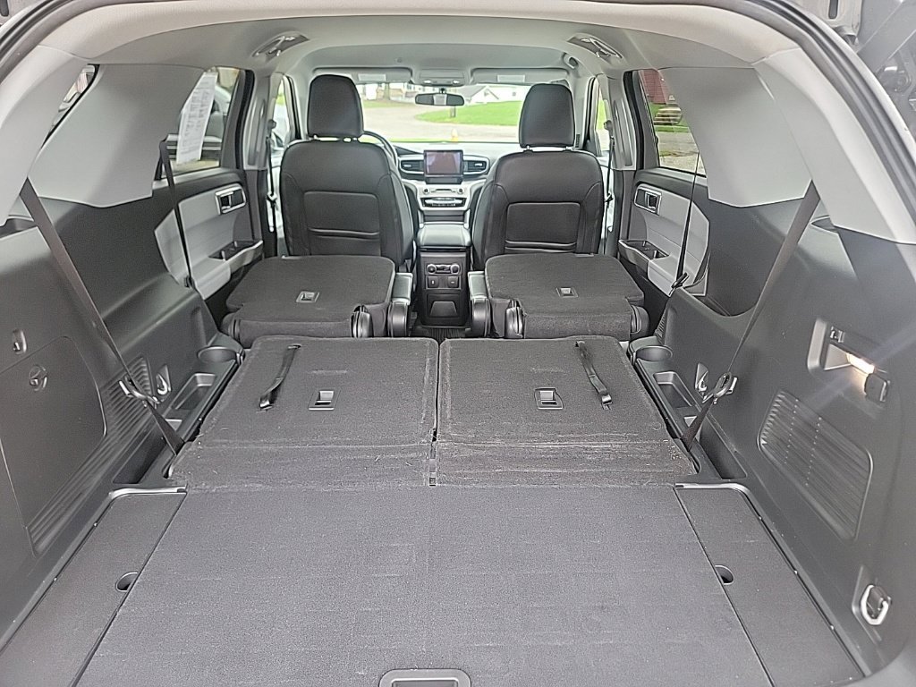 Used 2024 Gray Ford XLT image 18