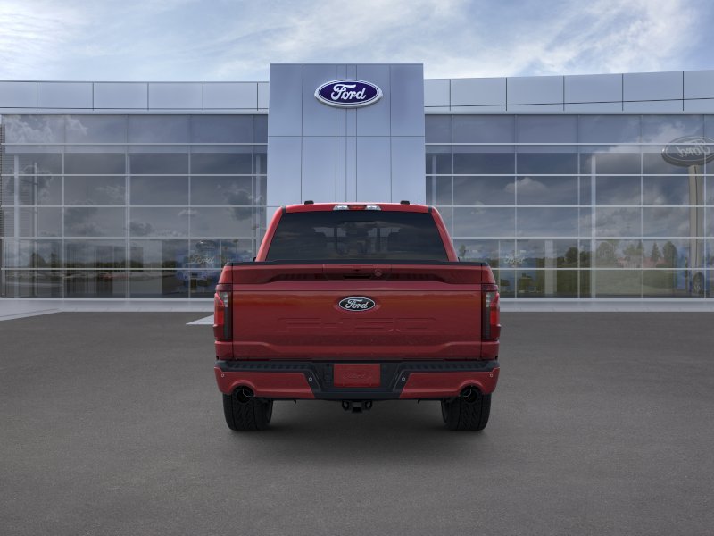 New 2026 Ruby Red Metallic Tinted Clearcoat Ford XLT image 5