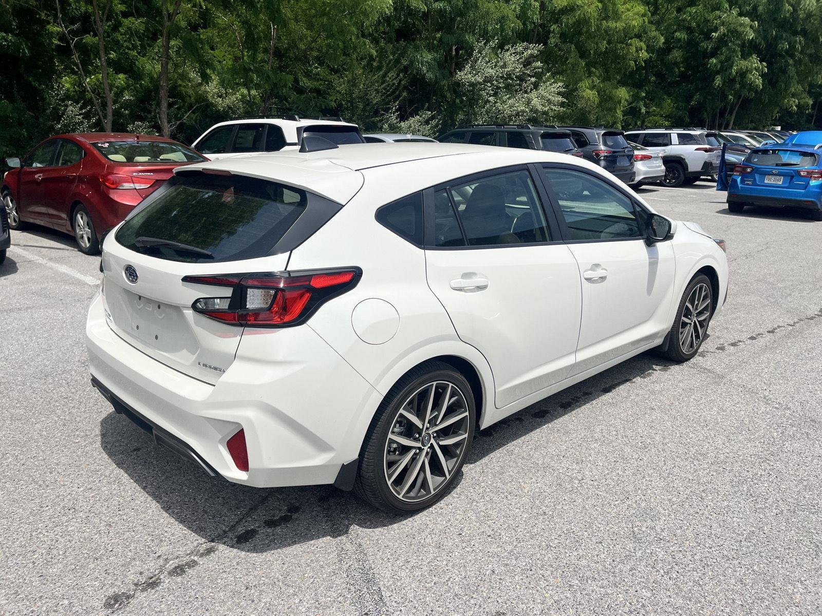 Used 2024  Subaru Sport image 10