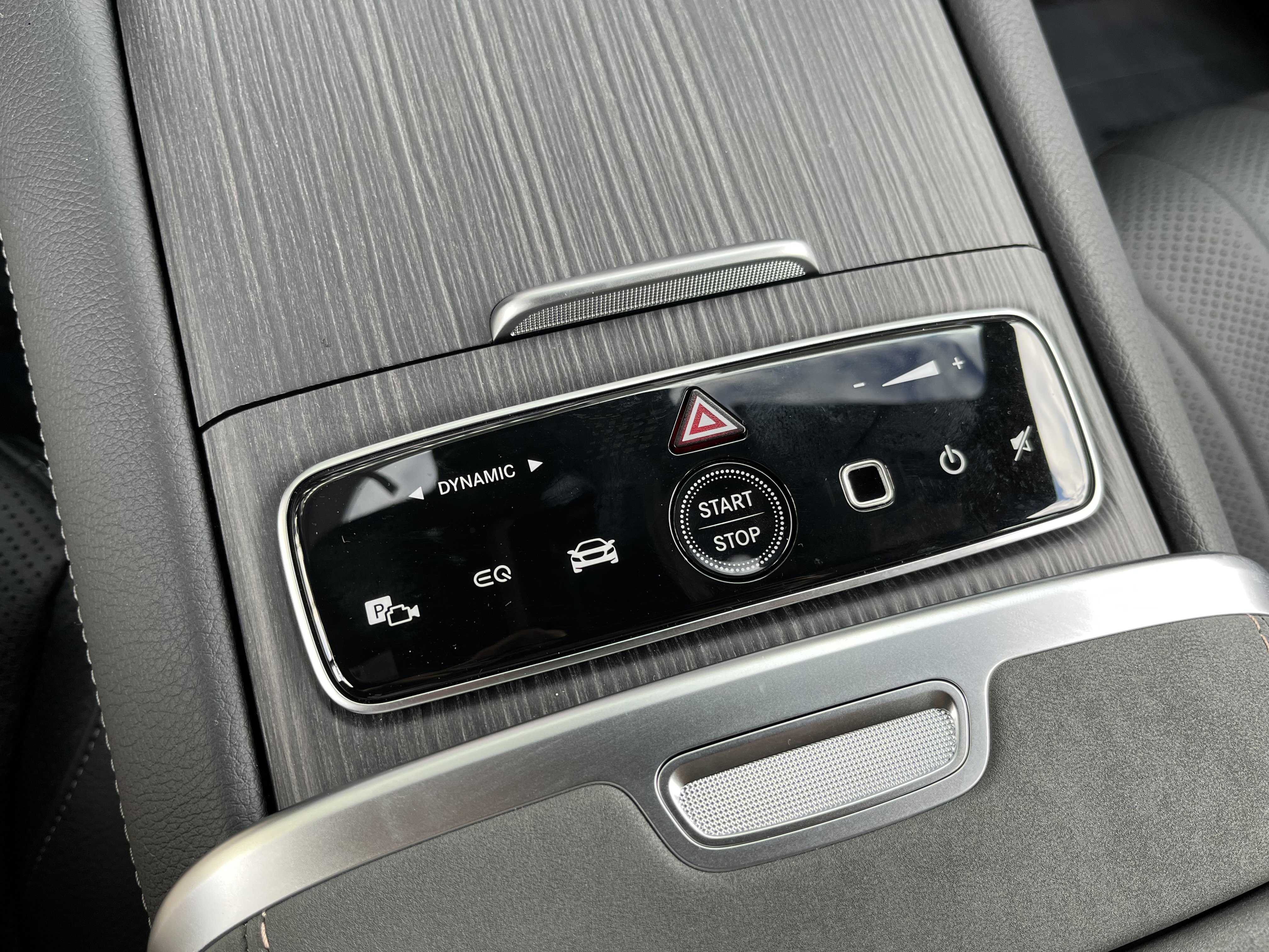 New 2026 Black Mercedes-Benz EQS 450 image 28