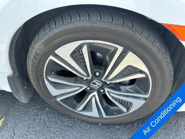 Used 2016 White Honda EX-T image 4