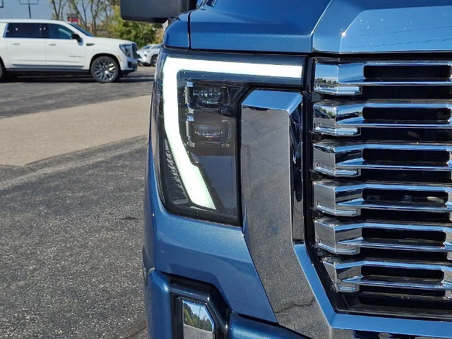 Used 2026 Blue GMC Denali image 9