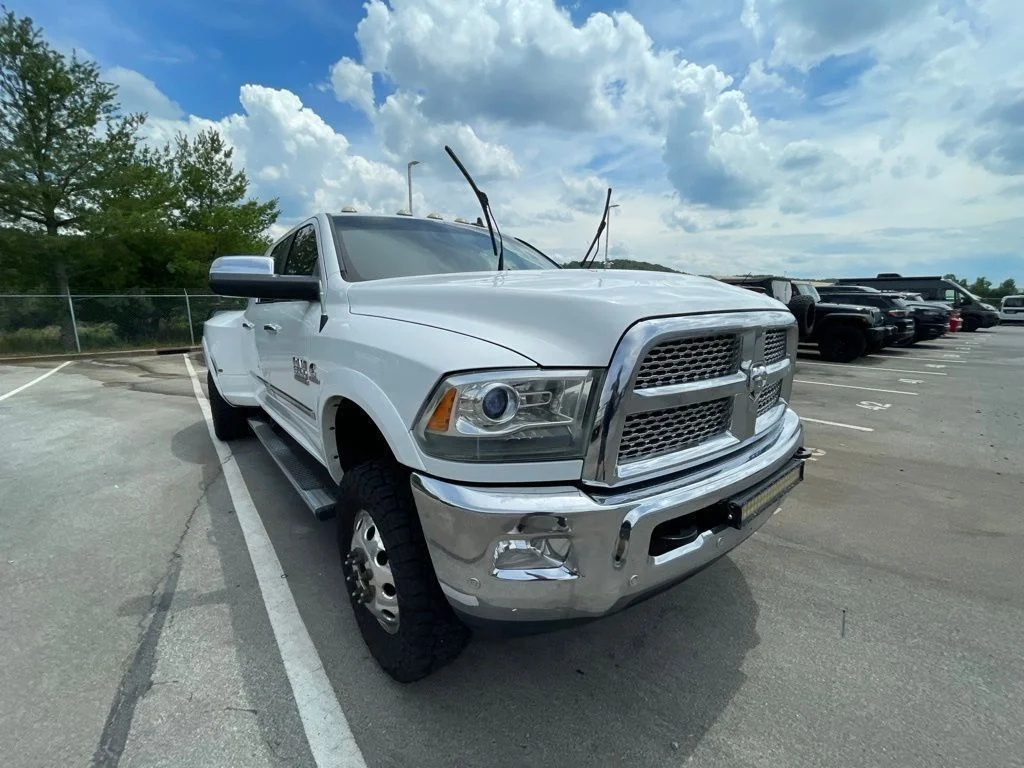 Used 2018 White Ram Laramie image 5