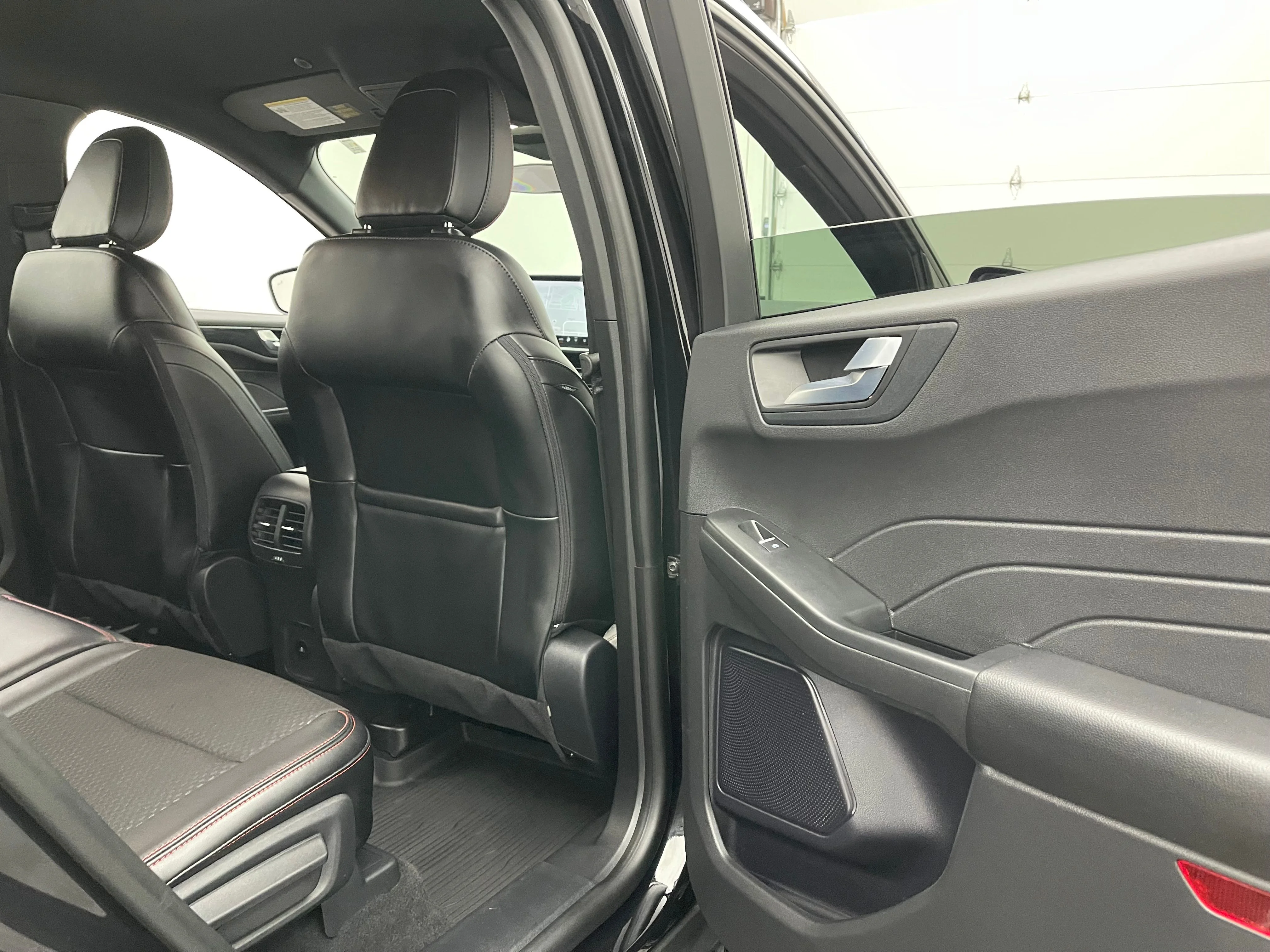 Used 2024 Black Metallic Ford ST-Line image 33