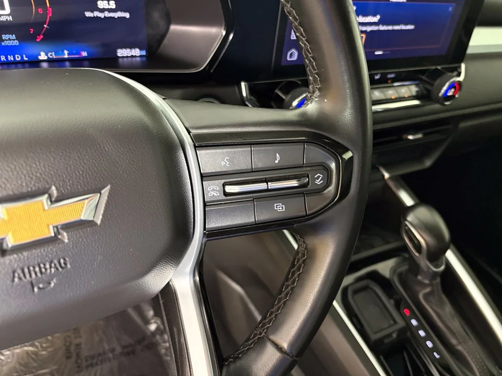 Used 2024 Summit White Chevrolet LT image 20