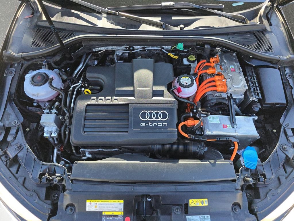 Used 2018 Black Audi 1.4T Premium image 33