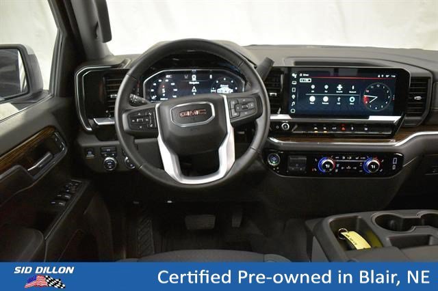 Used 2024 Summit White GMC SLE image 4