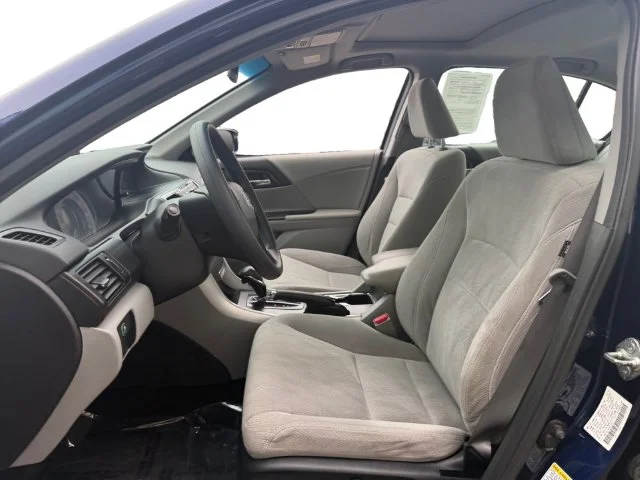 Used 2013 Blue Honda EX image 9