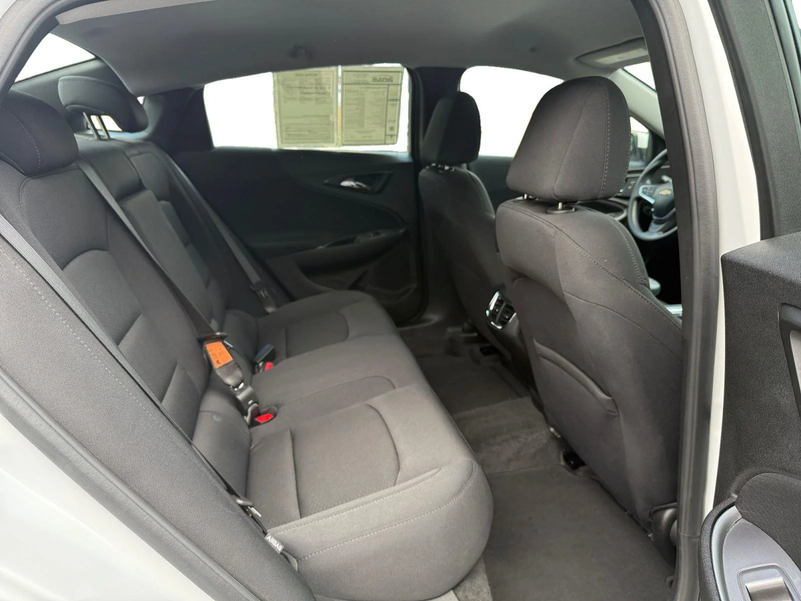Used 2024 Summit White Chevrolet 1LT image 22