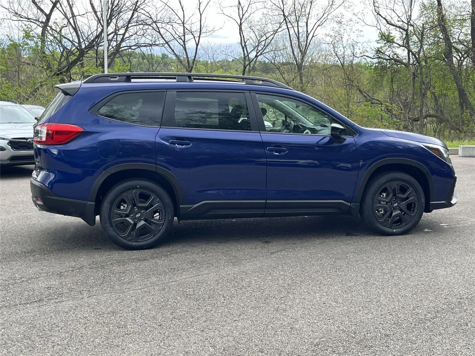 New 2026 SAPPHIRE BLUE PEARL Subaru Onyx Edition Touring 7-Passenger image 6