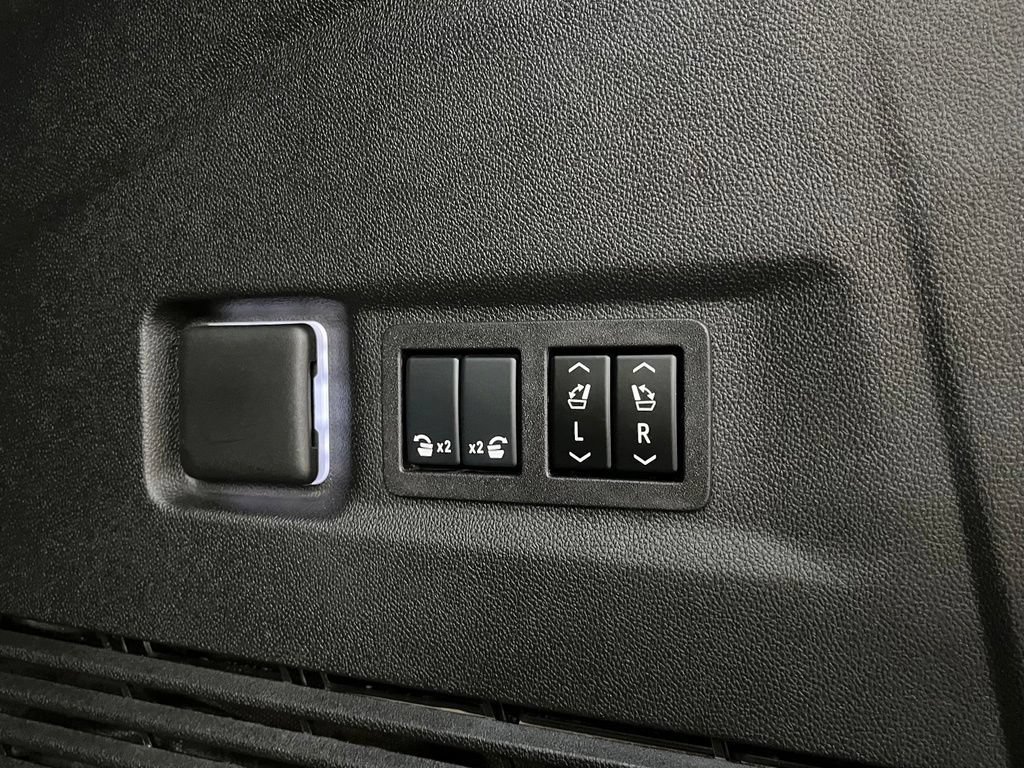 Certified Used 2026 Onyx Black GMC Denali image 15