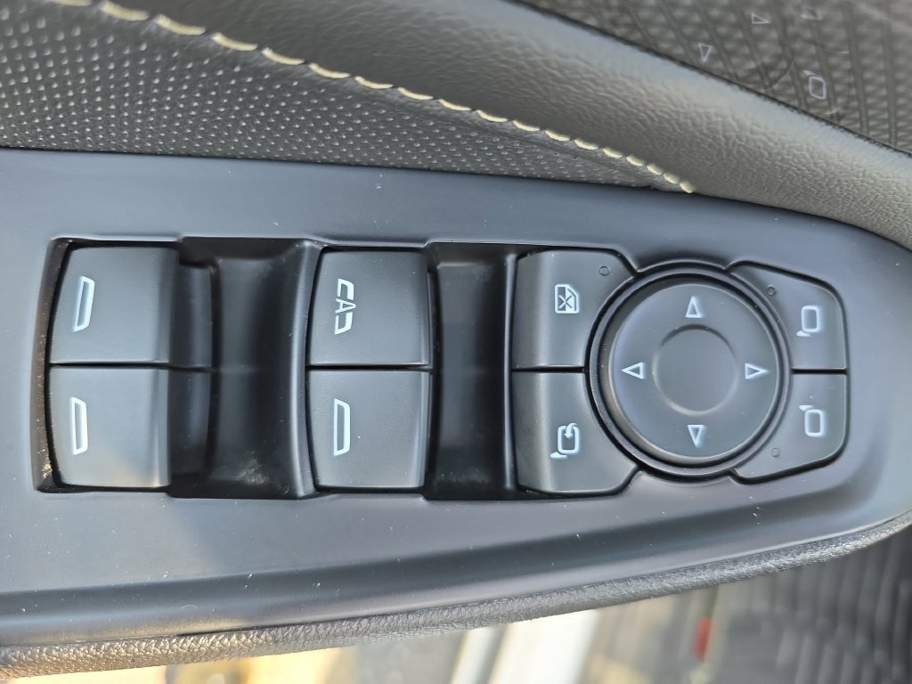 Used 2023 Beige Chevrolet Premier image 32