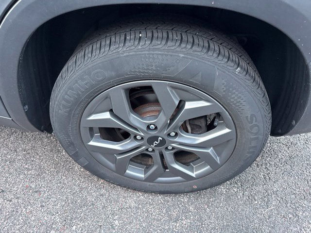 Used 2024 Gray Kia LX image 5
