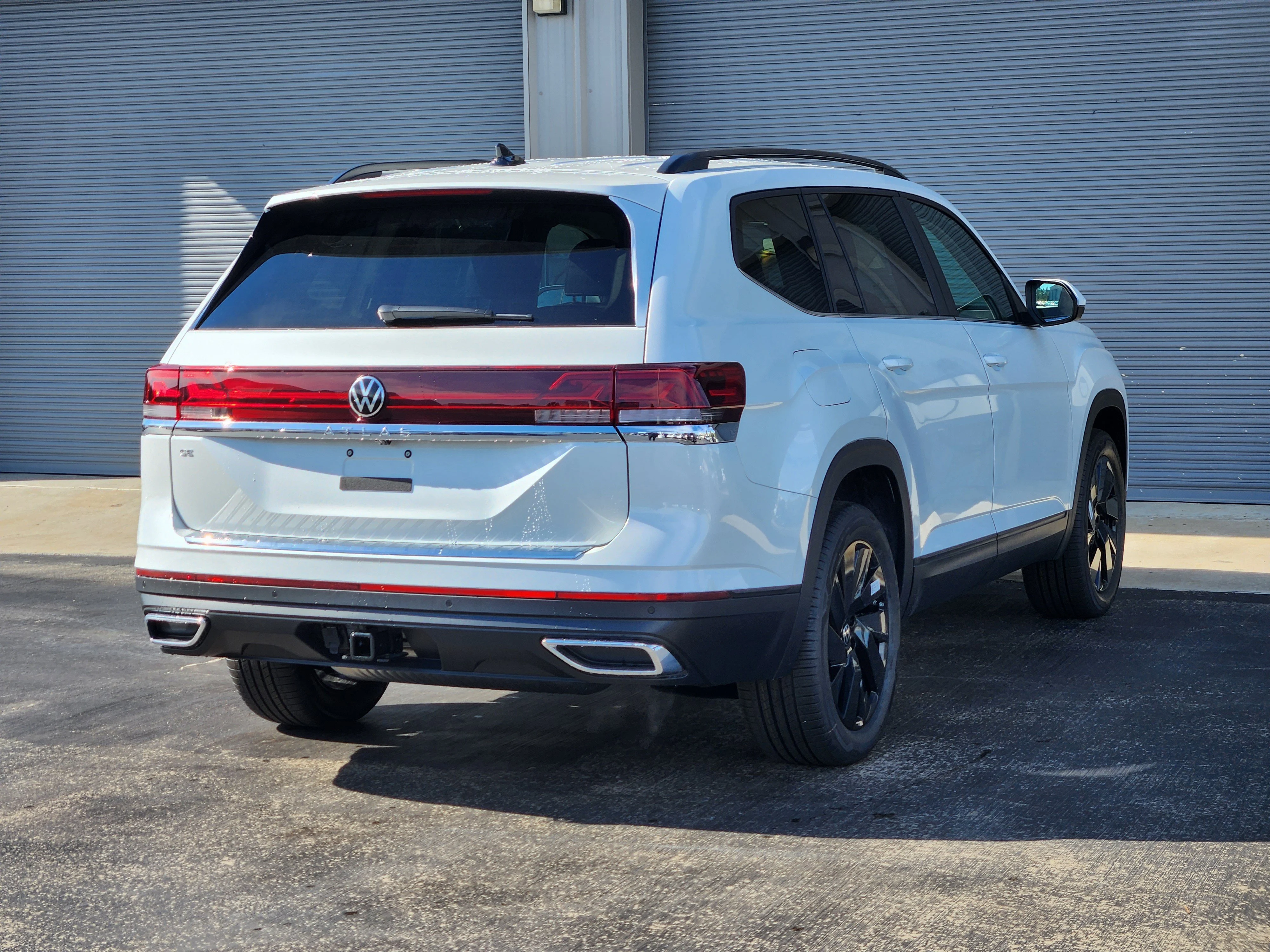 New 2026 White Volkswagen 2.0T SE w/Technology image 3