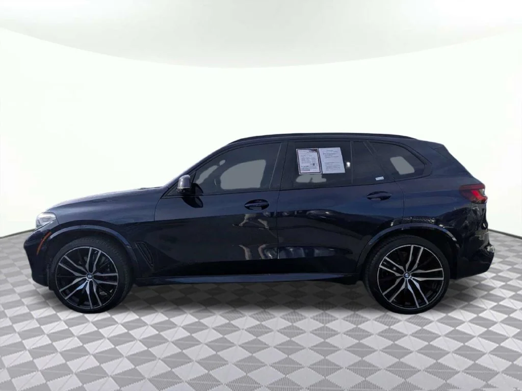 Used 2021 Blue BMW M50i image 6
