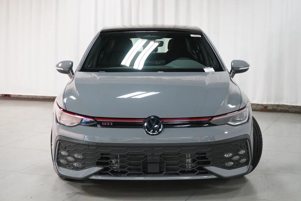 New 2026 Moonstone Gray Volkswagen SE image 5